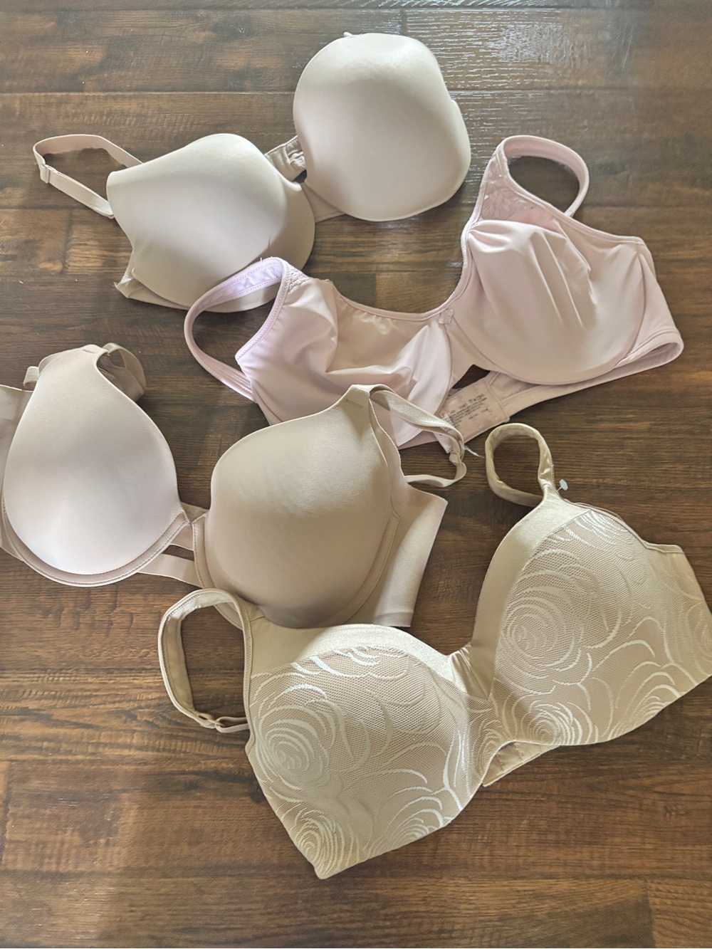 Bundle of 4 name brand 36D